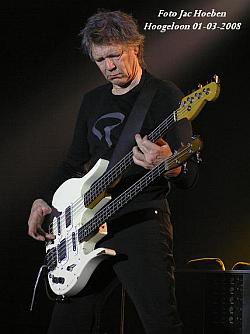 Golden Earring Hoogeloon March 01, 2008 show photo by Jac Hoeben